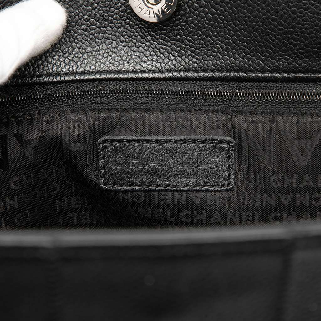 Chanel Choco Bar Caviar Tote Black Leather Very good condition - Box View