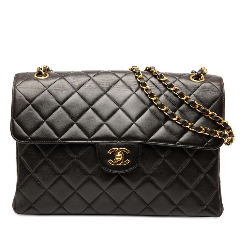 Chanel Jumbo Quilted Lambskin Double Sided Flap Black Leather Very good condition - Front View