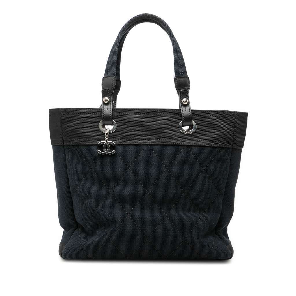 Chanel Medium Quilted Canvas Paris Biarritz Tote Blue Canvas Very good condition - Front View