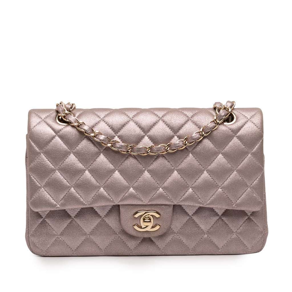 Chanel Medium Classic Iridescent Lambskin Double Flap Pink Leather Very good condition - Front View