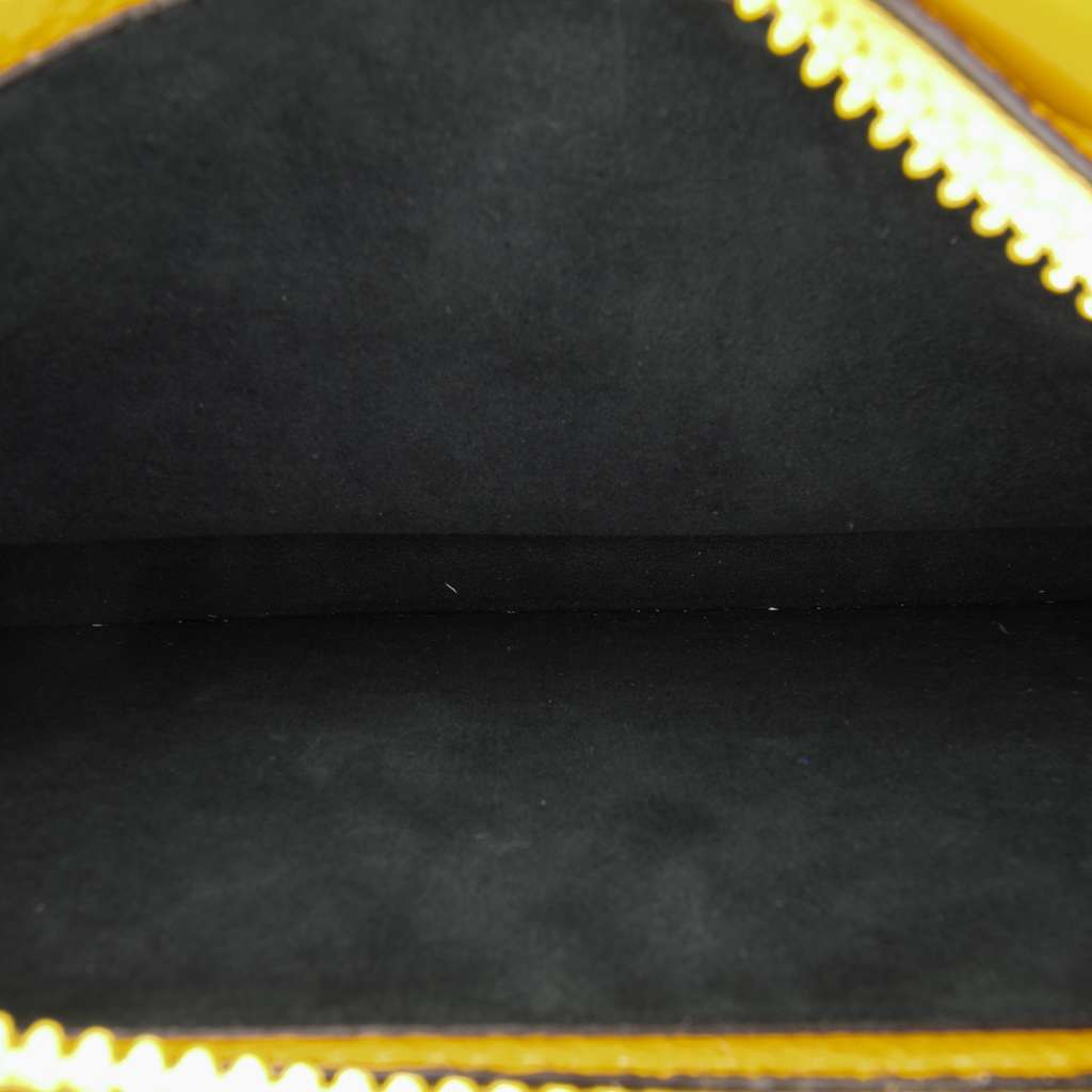 Fendi Small Cuoio Romano Selleria Peekaboo ISeeU Satchel Yellow Leather Good condition - Model View