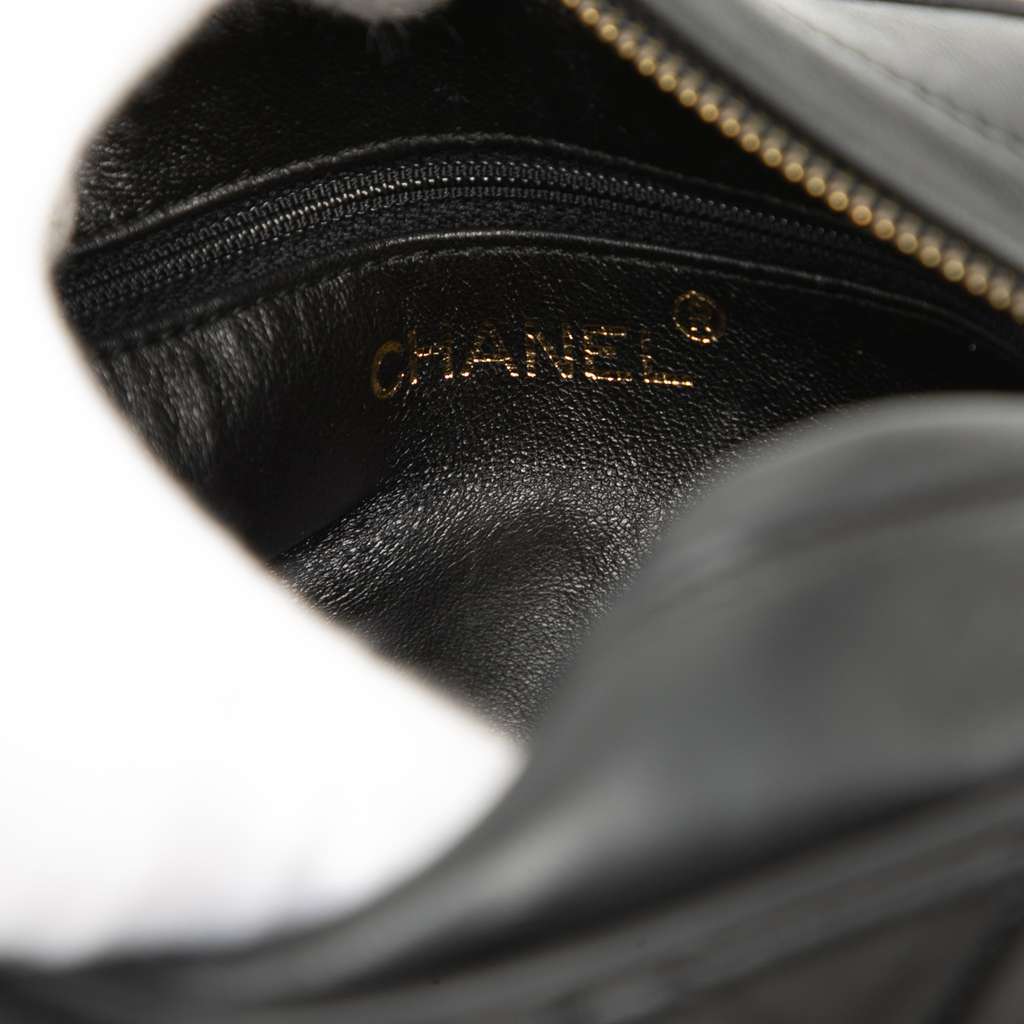 Chanel Mini CC Quilted Lambskin Tassel Camera Bag Black Leather Very good condition - Box View