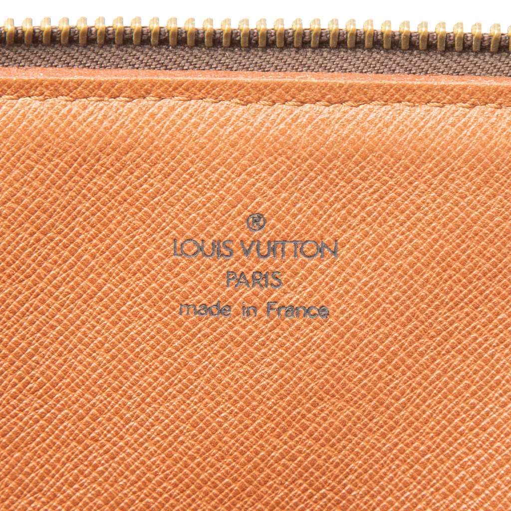 Louis Vuitton Monogram Poche Documents Portfolio Brown Very good condition - Box View