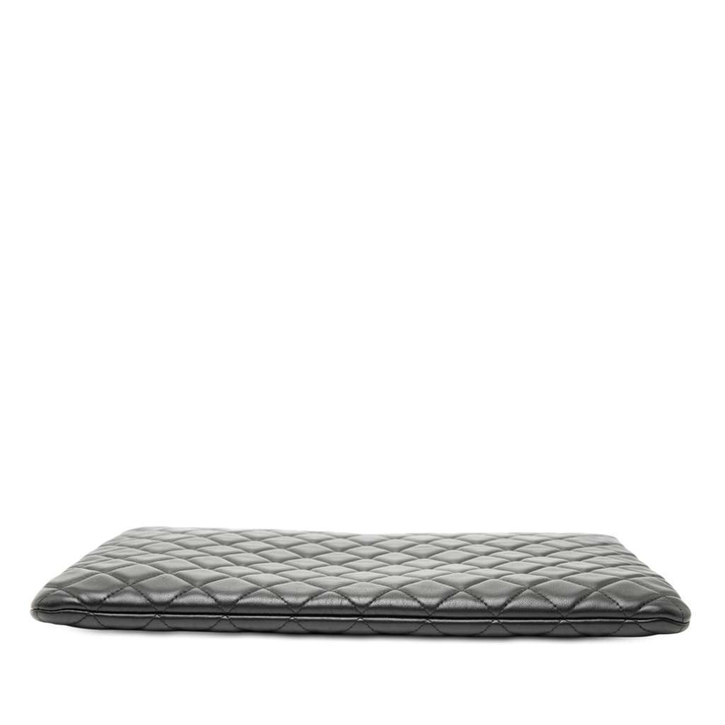 Chanel Large Quilted Lambskin Double Stitch O Case Clutch Black Leather Very good condition - Inside View