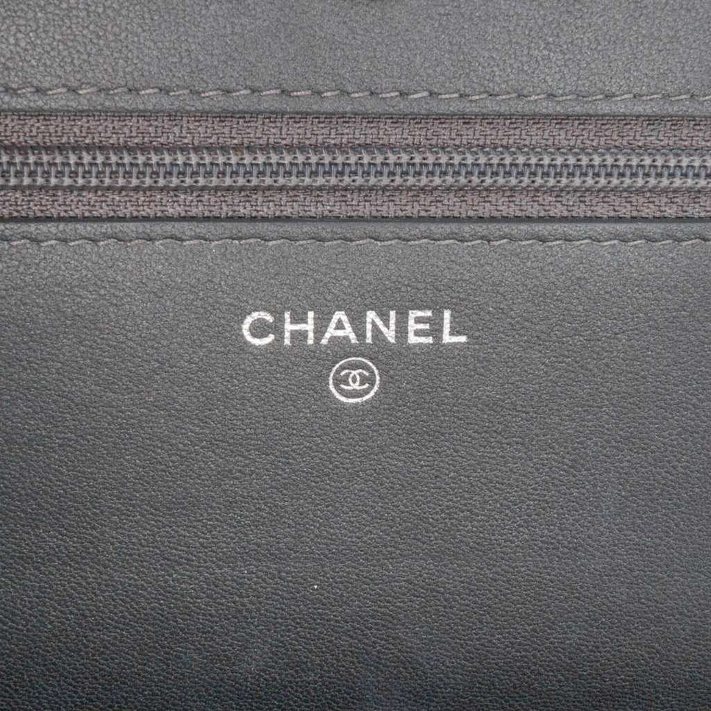 Chanel CC Studded Lambskin Camellia Wallet On Chain Black Leather Very good condition - Box View