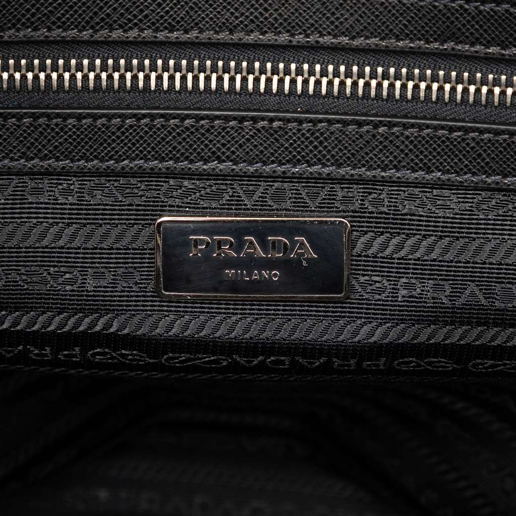 Prada Saffiano Business Bag Black Leather Very good condition - Box View