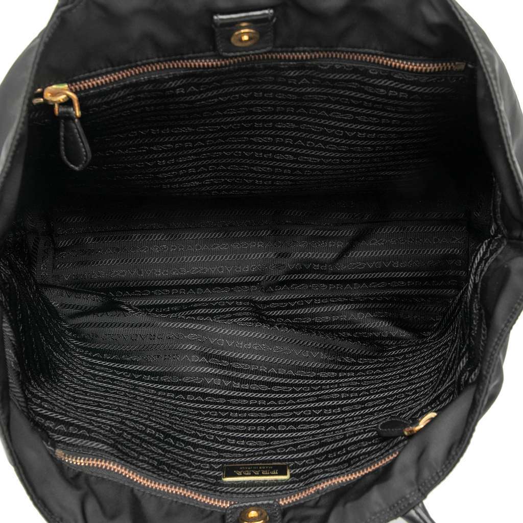 Prada Tessuto Tote Black Very good condition - Model View