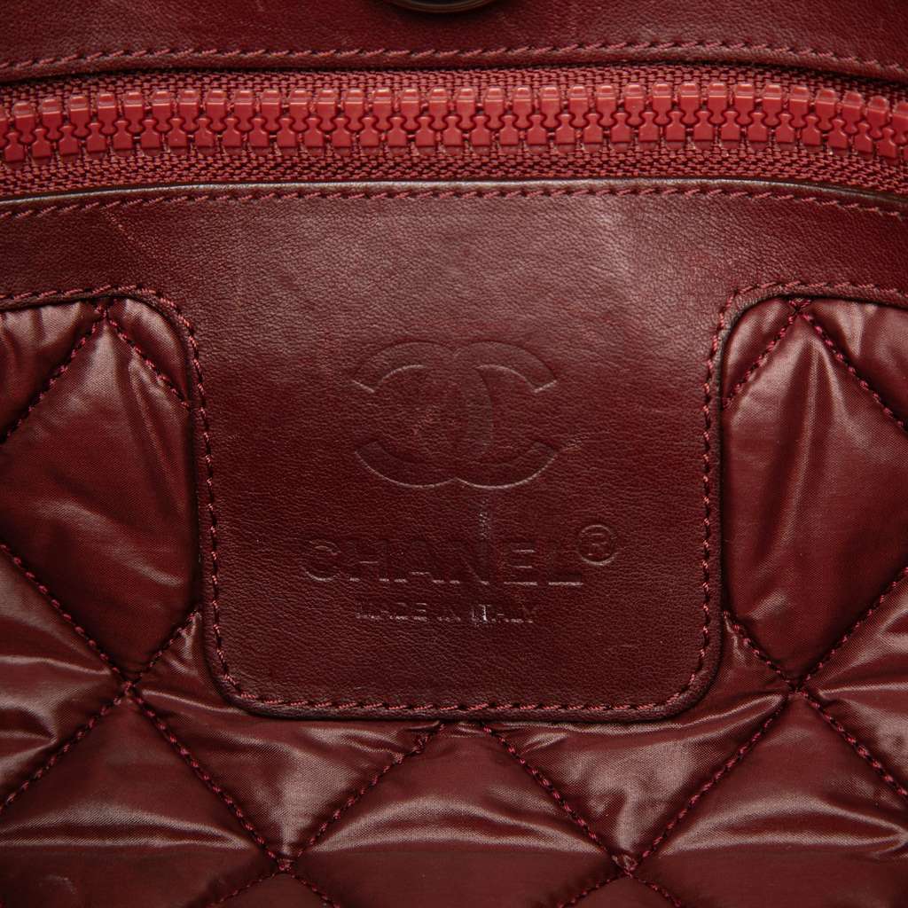 Chanel Medium Quilted Nylon Coco Cocoon Tote Black Very good condition - Box View