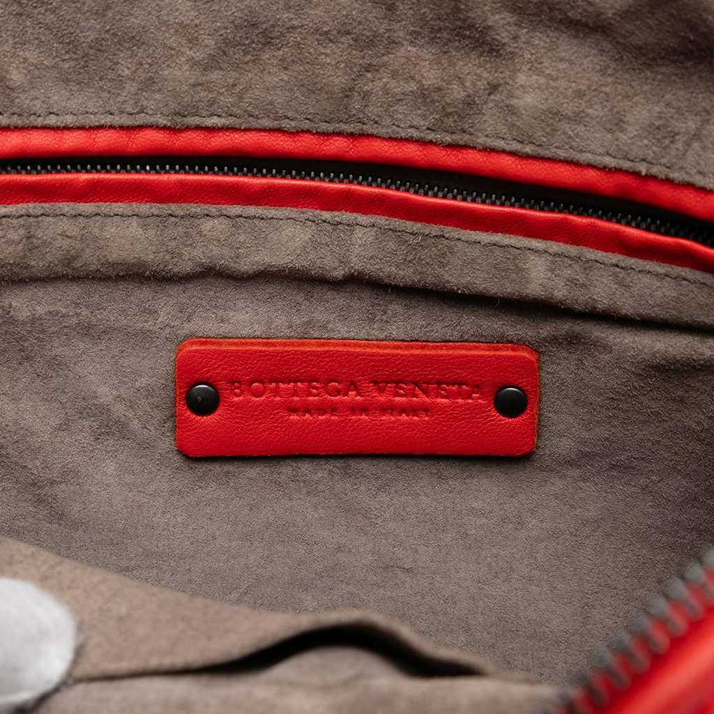 Bottega Veneta Nappa Intrecciato Nodini Crossbody Red Leather Very good condition - Box View