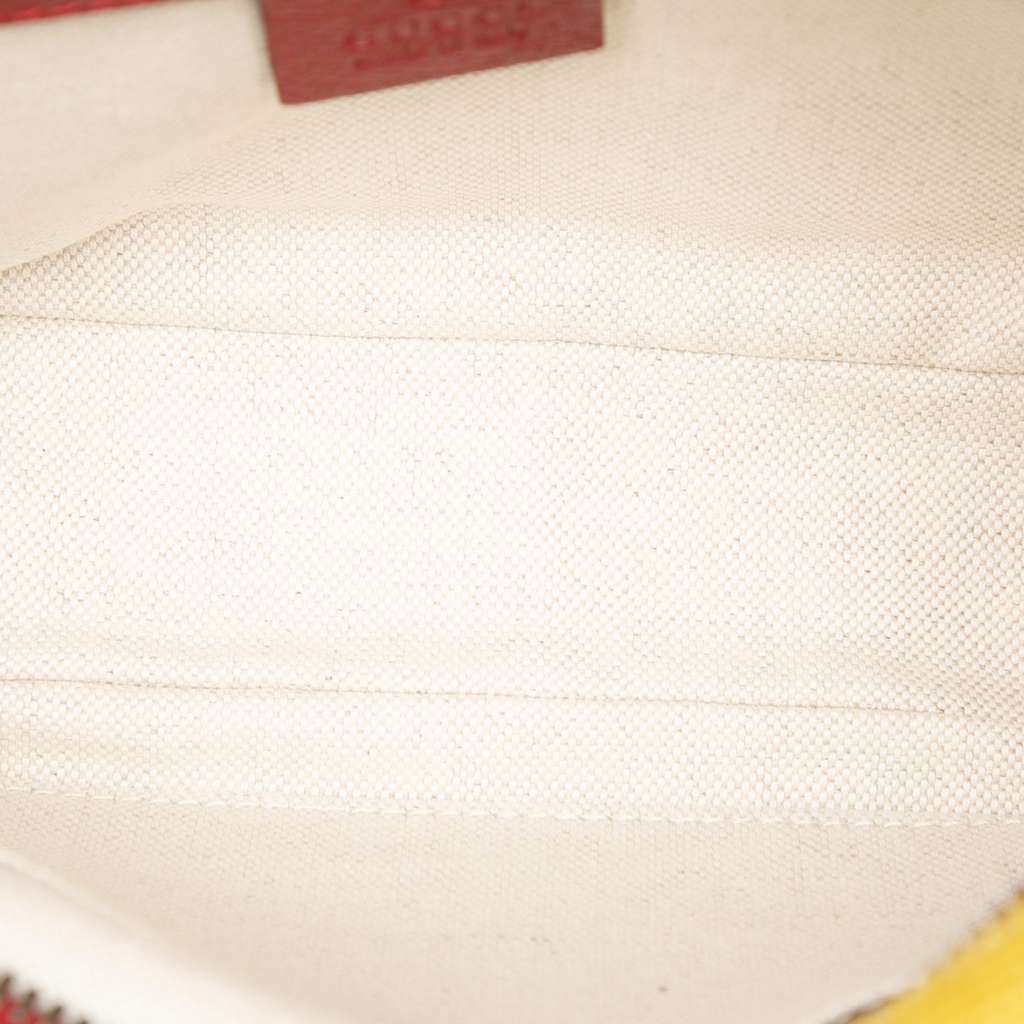 Gucci Baiadera Canvas Stripe Belt Bag Red Canvas Very good condition - Model View