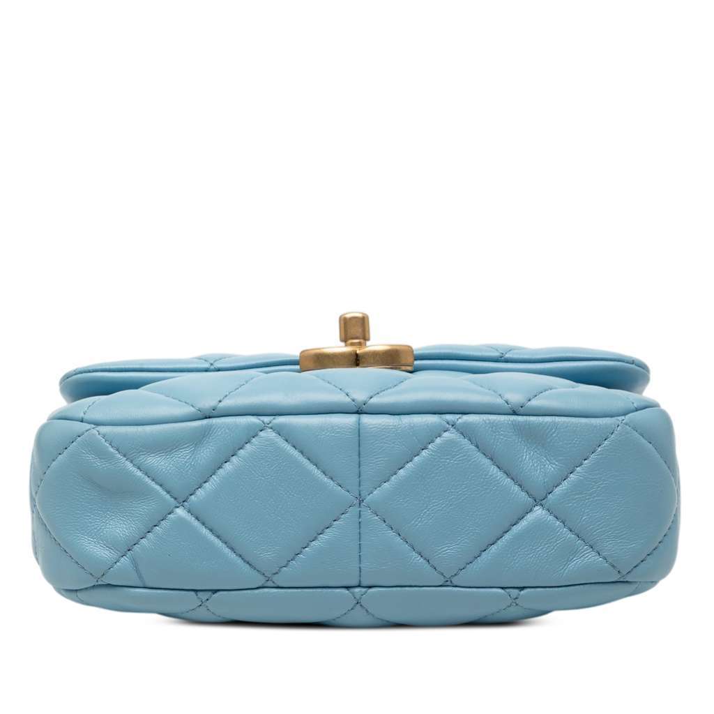 Chanel Mini Quilted Lambskin Lacquered Chain Flap Blue Leather Very good condition - Inside View