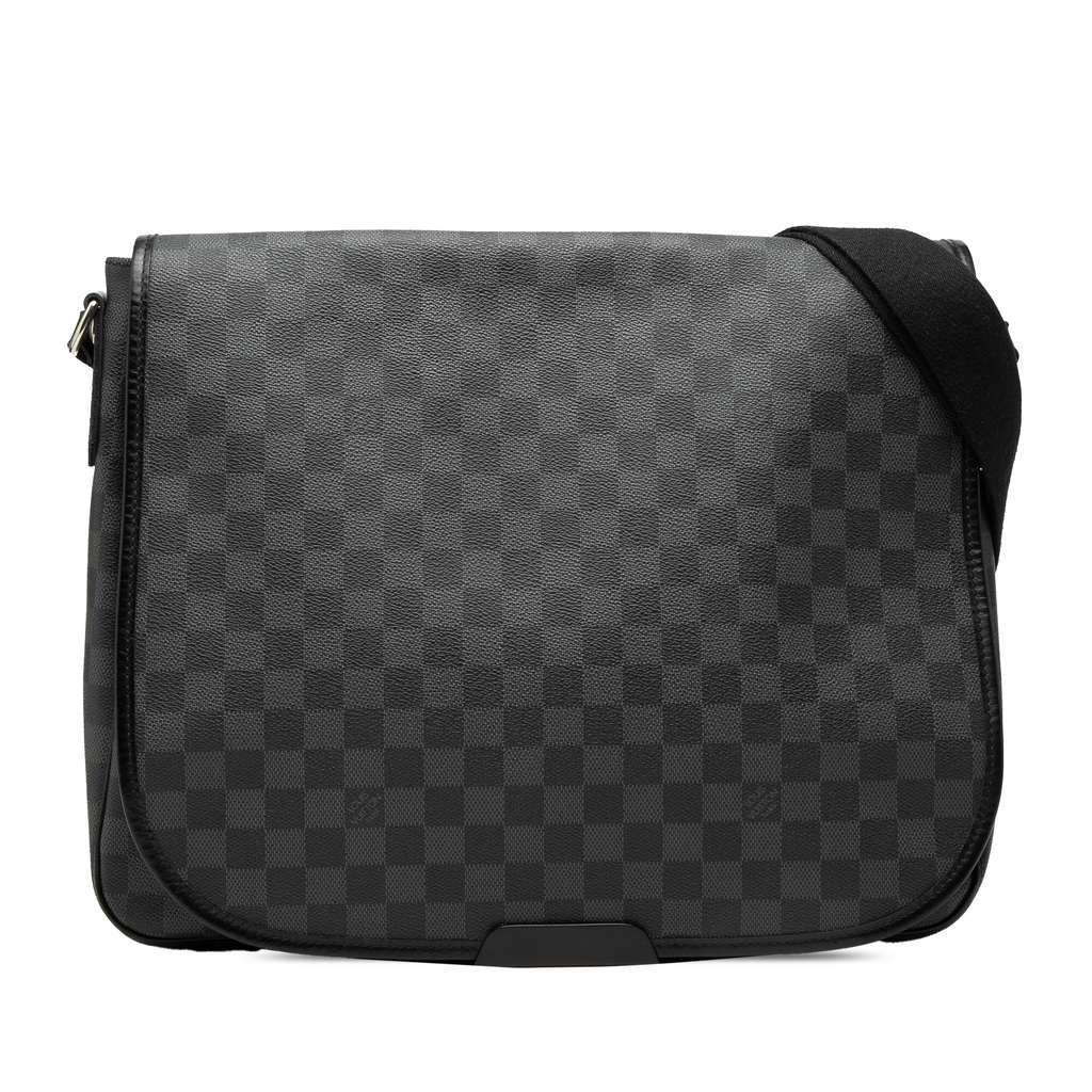 Louis Vuitton Damier Graphite Daniel MM Black Very good condition - Front View