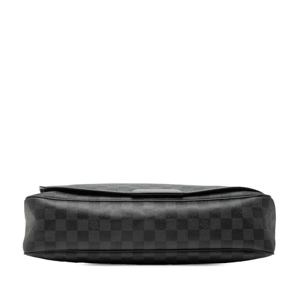 Louis Vuitton Damier Graphite Daniel MM Black Very good condition - Inside View
