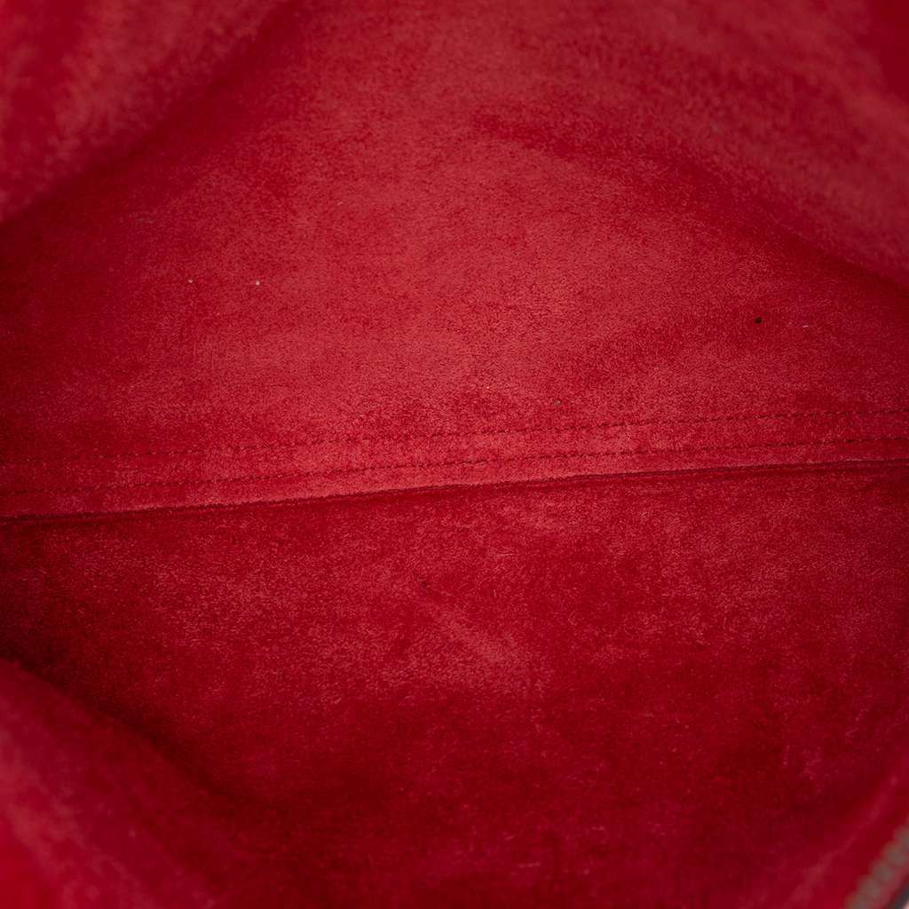 Gucci Medium Leather Logo Portfolio Clutch Red Leather Very good condition - Model View