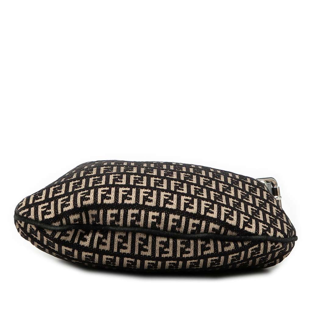 Fendi Zucchino Canvas Oyster Shoulder Bag Black Canvas Very good condition - Inside View