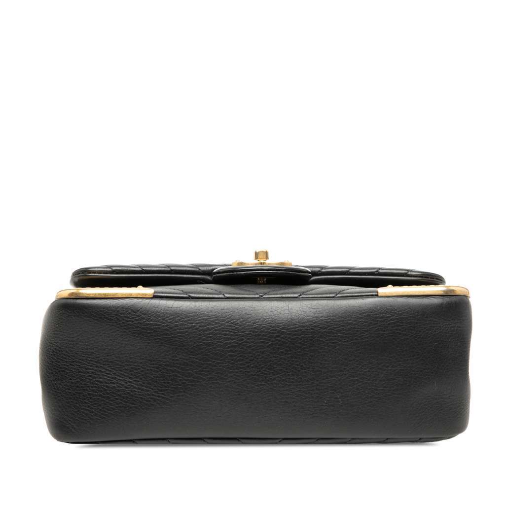 Chanel Mini Chevron Calfskin Rock The Corner Flap Black Leather Very good condition - Inside View