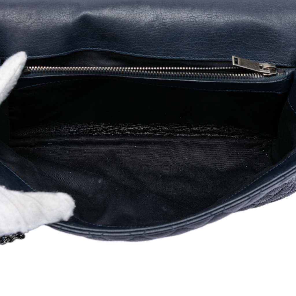 Saint Laurent Large Triquilt Sheepskin Monogram College Bag Blue Leather Very good condition - Model View