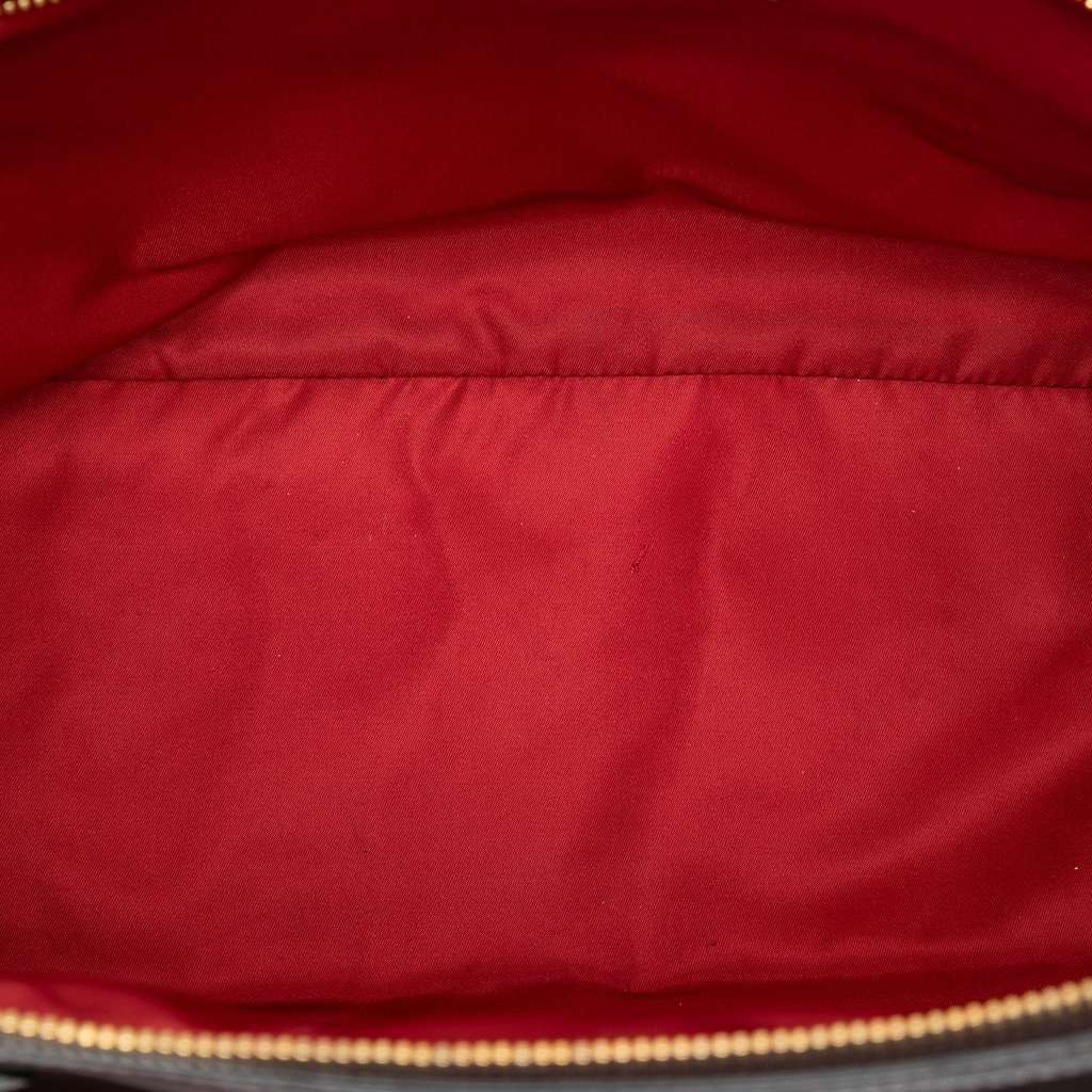 Prada Saffiano Trimmed Tessuto Satchel Red Very good condition - Model View