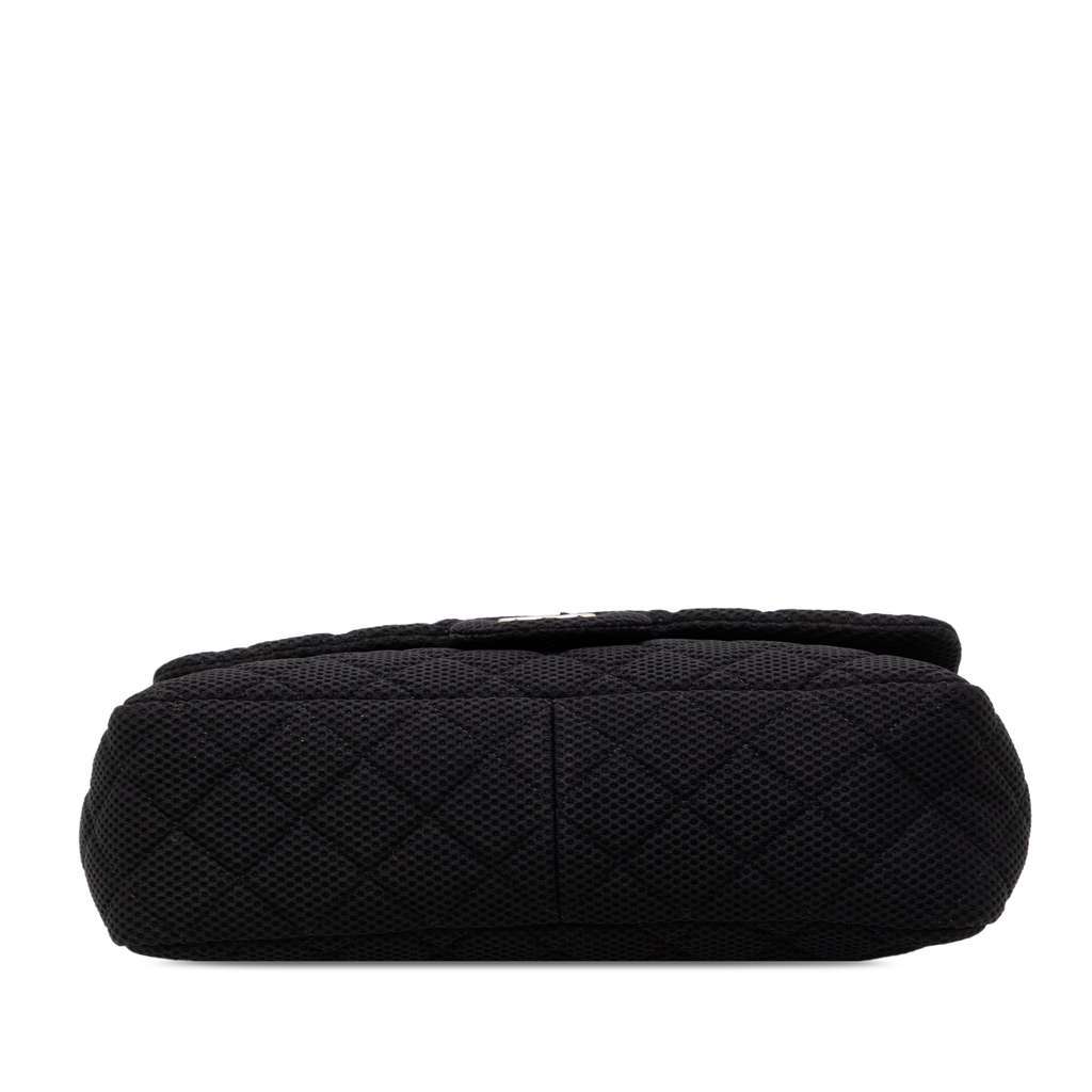 Chanel Jumbo Classic Mesh Single Flap Black Polyester Very good condition - Inside View
