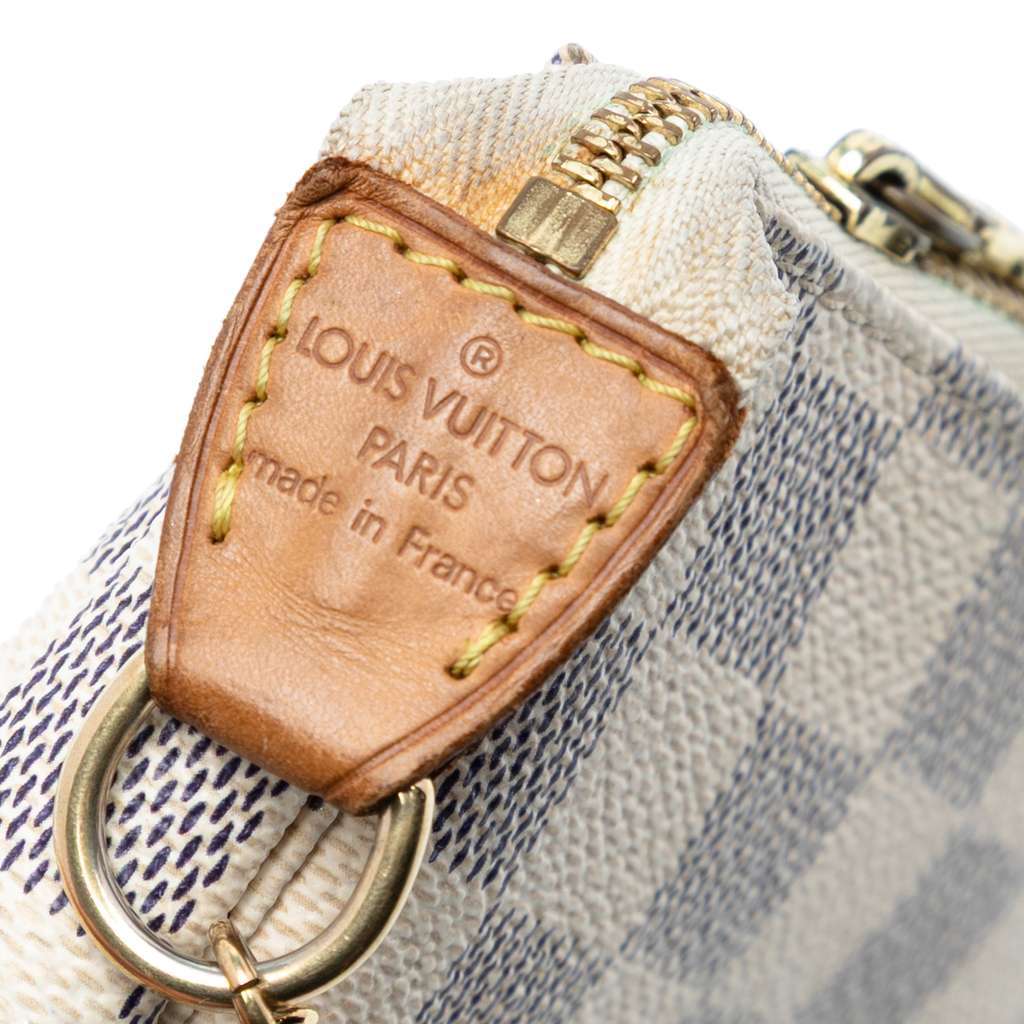 Louis Vuitton Damier Azur Mini Pochette Accessoires White Very good condition - Box View