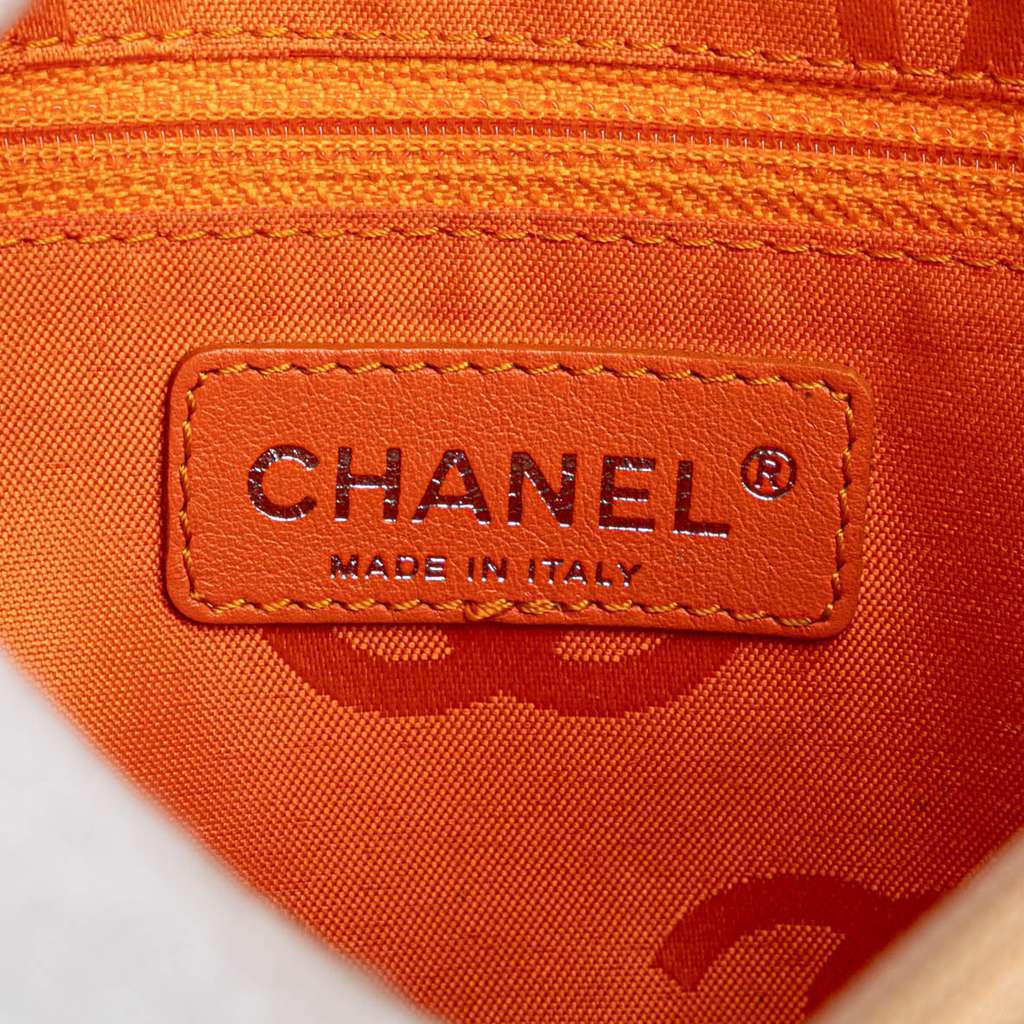Chanel Lambskin Cambon Ligne Pochette Beige Leather Very good condition - Box View