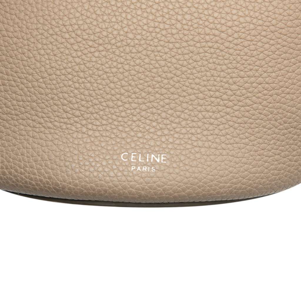 Celine Nano Leather Big Bucket Bag Beige Leather Very good condition - Box View
