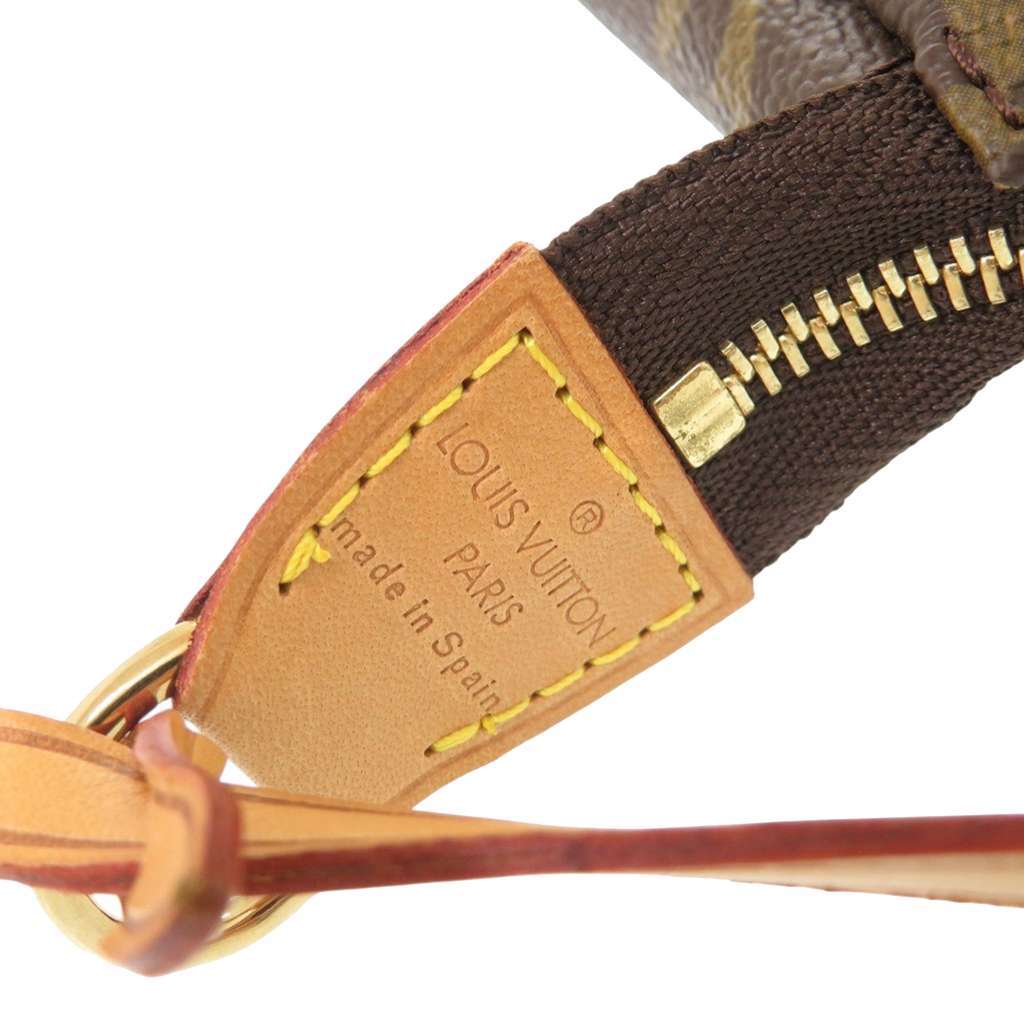 Louis Vuitton Monogram Pochette Accessoires Brown Very good condition - Box View