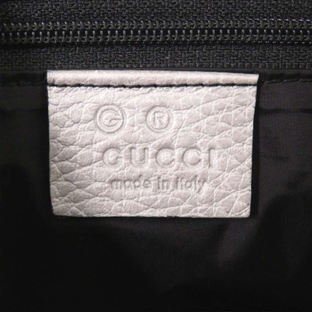 Gucci GG Canvas Handbag Silver Canvas Very good condition - Box View