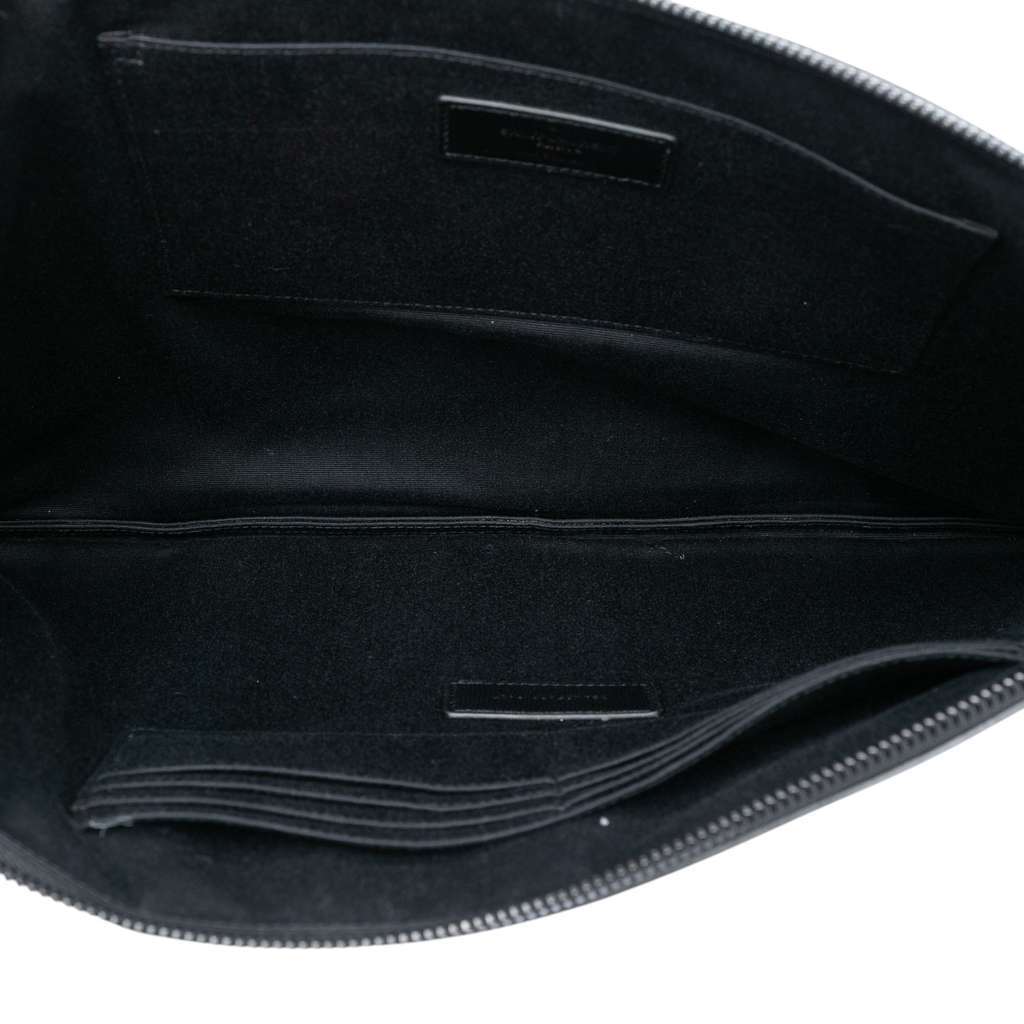 Saint Laurent Croc Embossed Leather Monogram Clutch Black Leather Very good condition - Model View