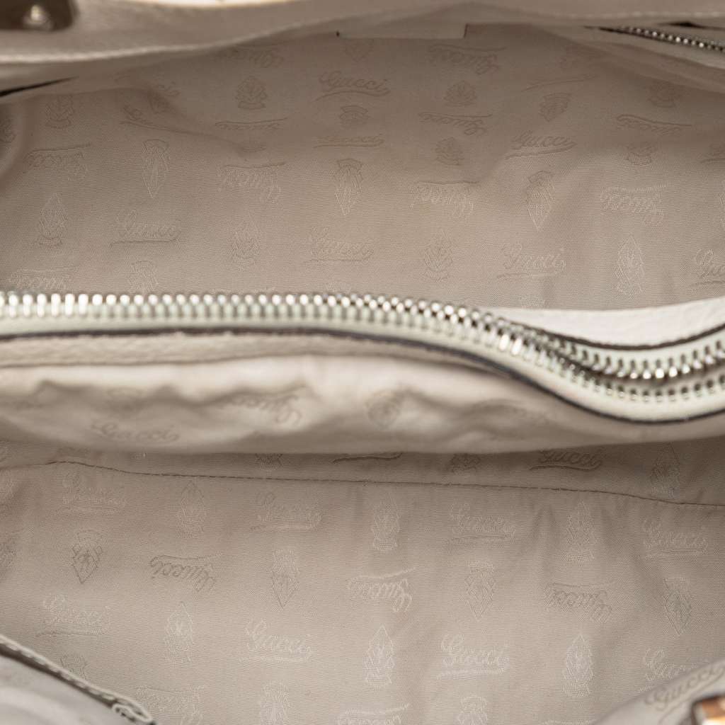 Gucci Medium GG Canvas Bamboo Libeccio Tote Beige Very good condition - Model View