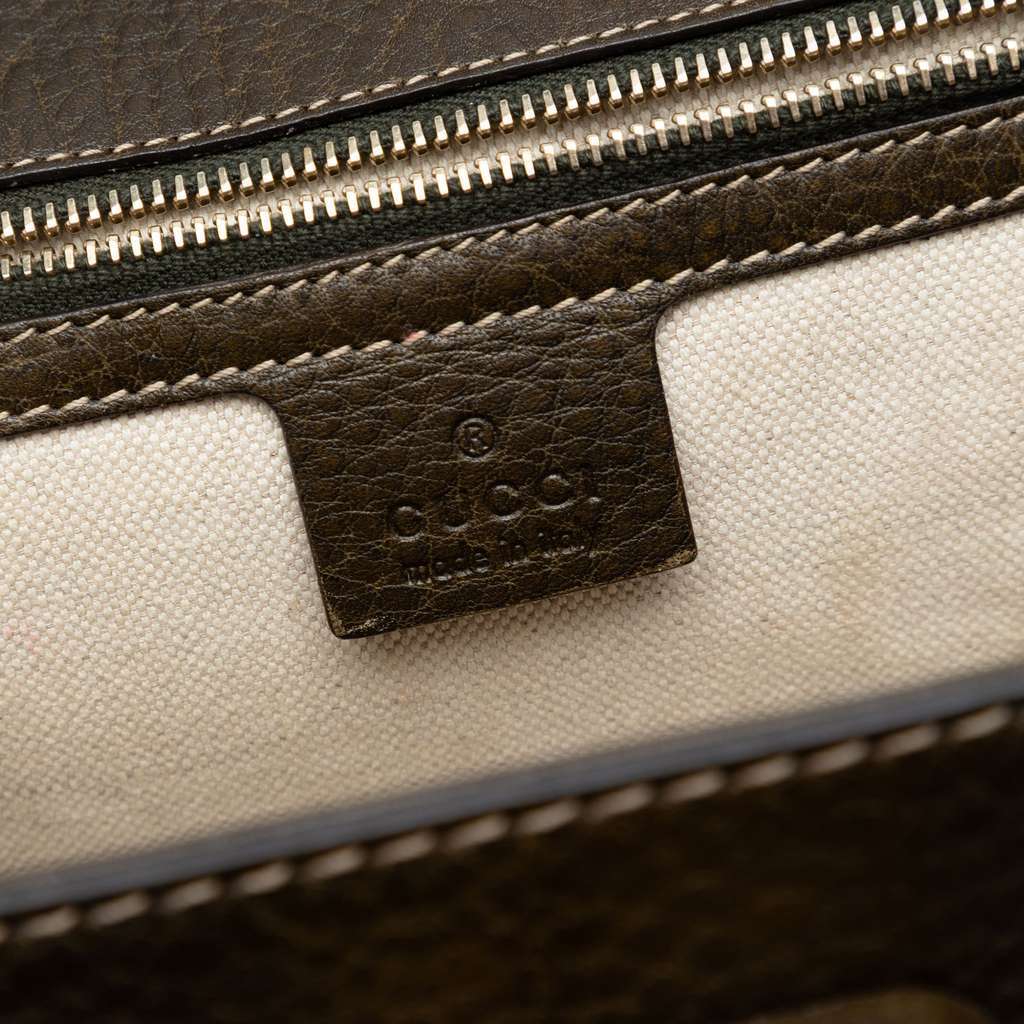 Gucci Medium Leather New Bamboo Satchel Green Leather Very good condition - Box View