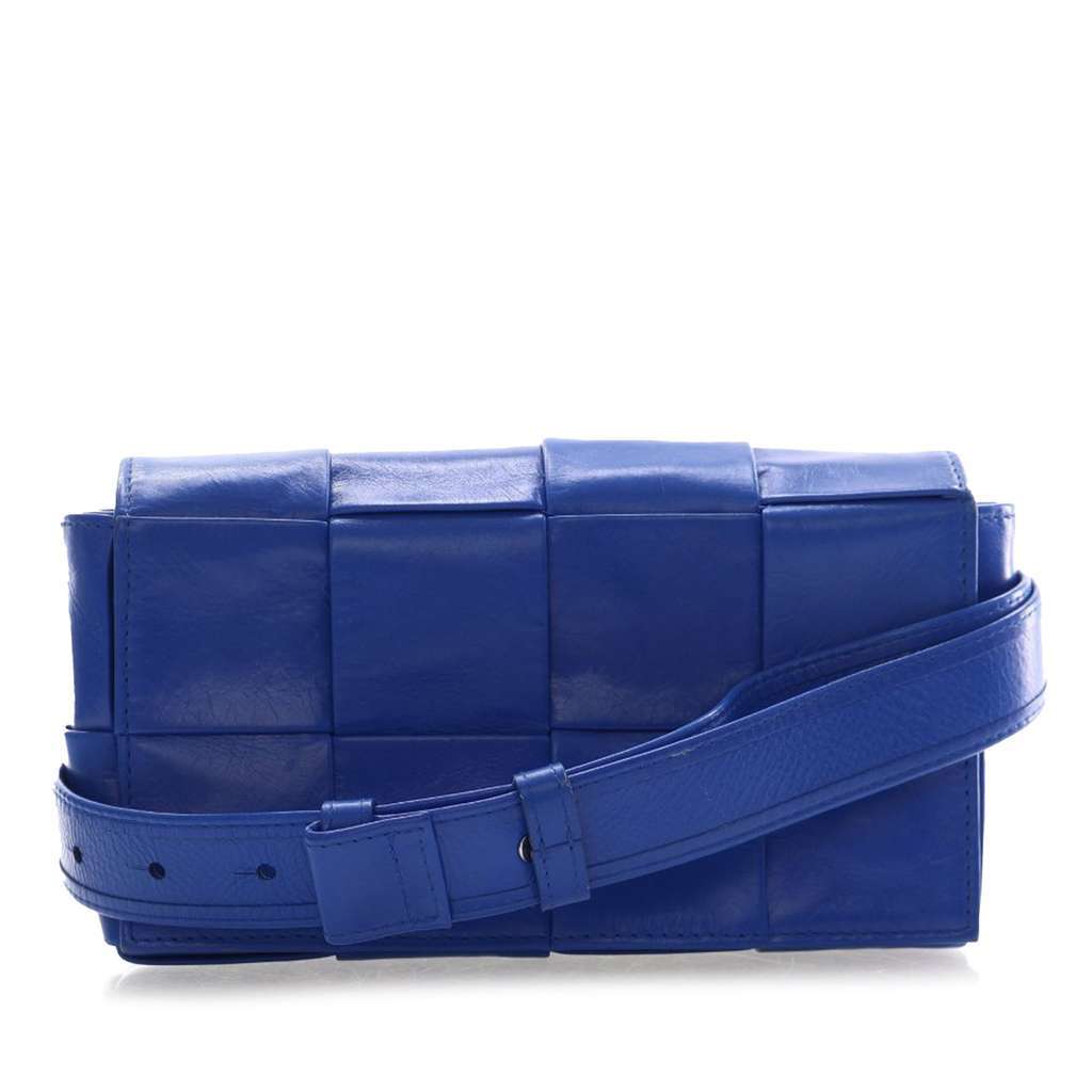 Bottega Veneta Mini Paper Calfskin Intrecciato Cassette Belt Bag Blue Leather Very good condition - Front View