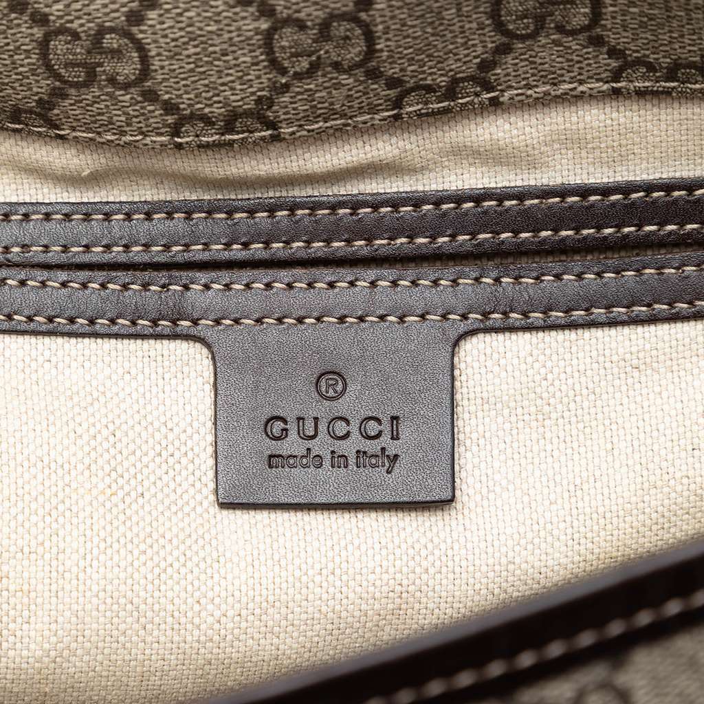 Gucci GG Supreme Crossbody Beige Very good condition - Box View