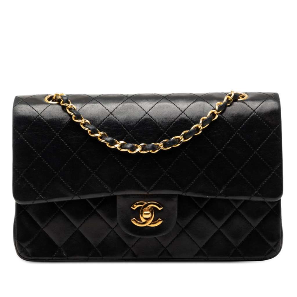 Chanel Medium Classic Lambskin Double Flap Black Leather Very good condition - Front View