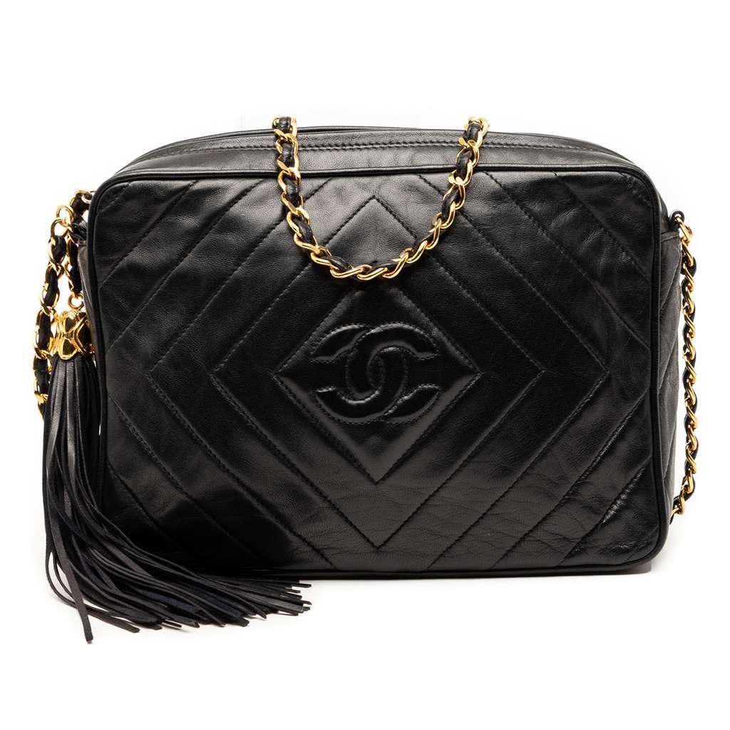 Chanel CC Diamond Quilted Lambskin Tassel Camera Bag Black Leather Very good condition - Front View