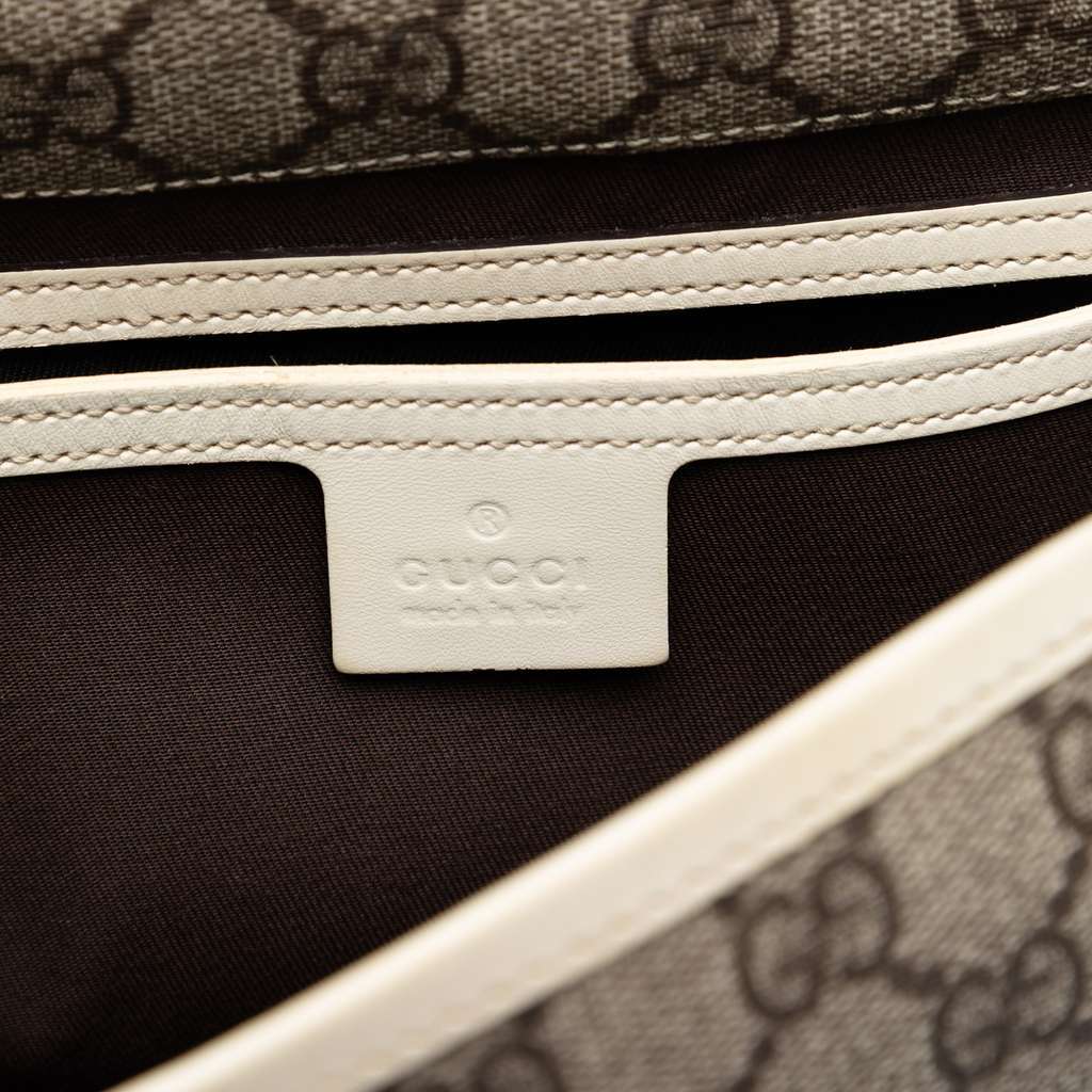 Gucci GG Supreme Crossbody Beige Very good condition - Box View