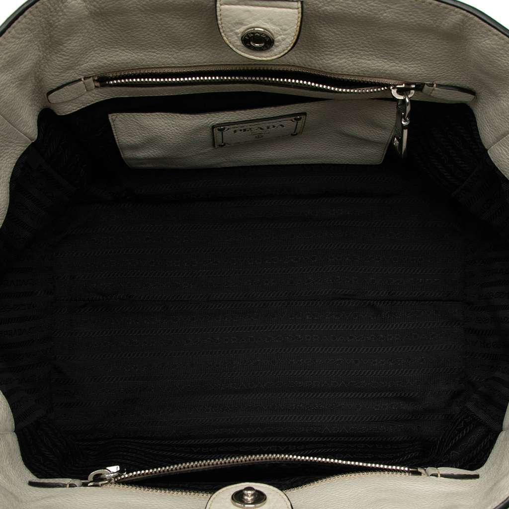 Prada Vitello Daino Front Pocket Open Convertible Tote White Leather Very good condition - Model View