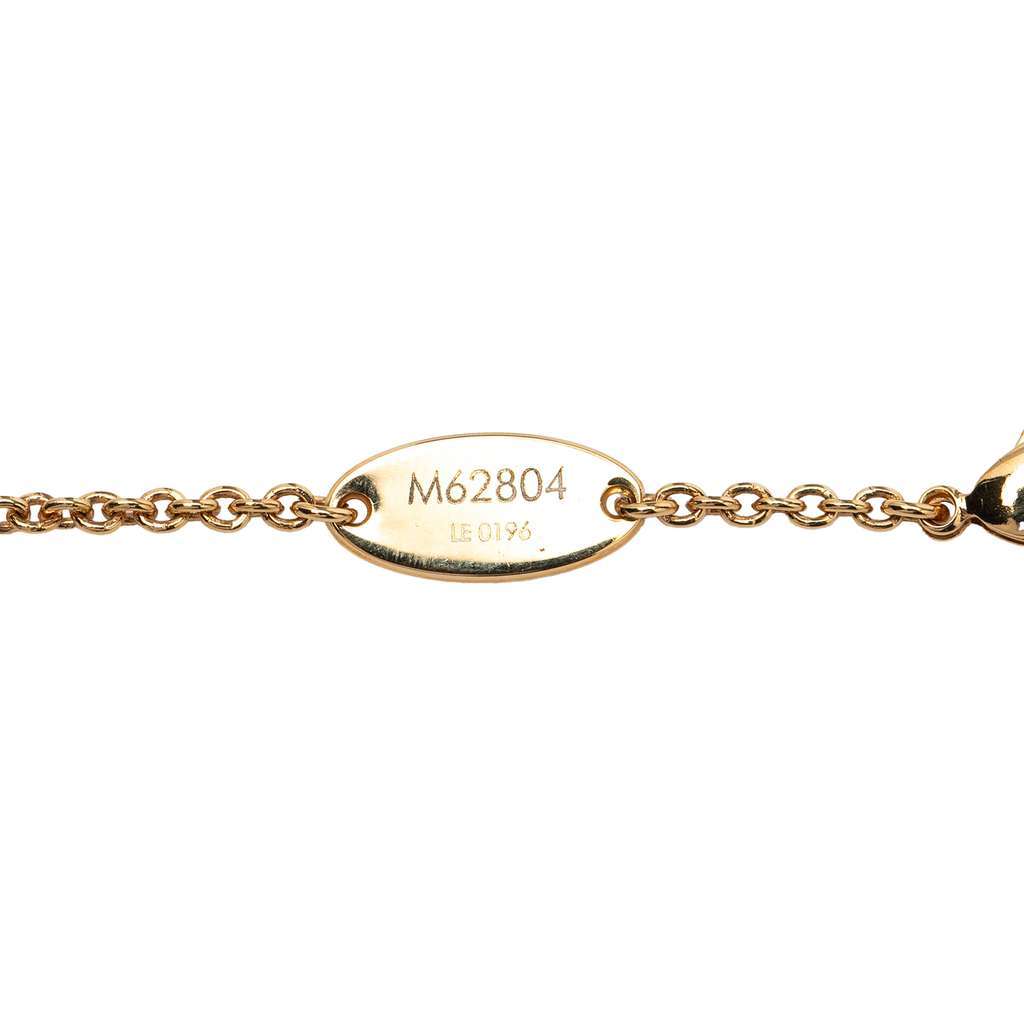 Louis Vuitton Gold Plated and Silver Plated Crystal Luckygram Game On Dice Pendant Necklace Gold Metal Very good condition - Model View
