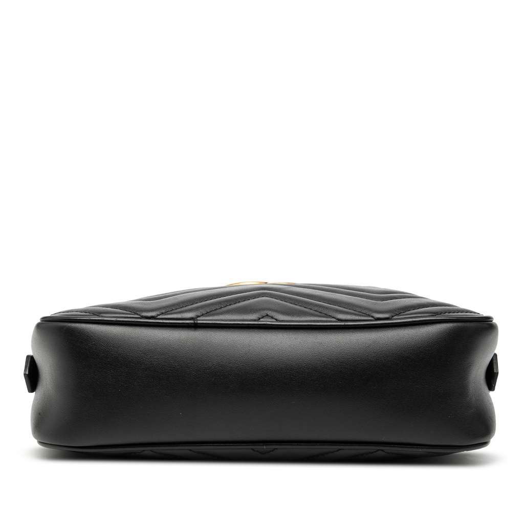 Gucci Small GG Marmont Matelasse Leather Crossbody Black Leather Very good condition - Inside View