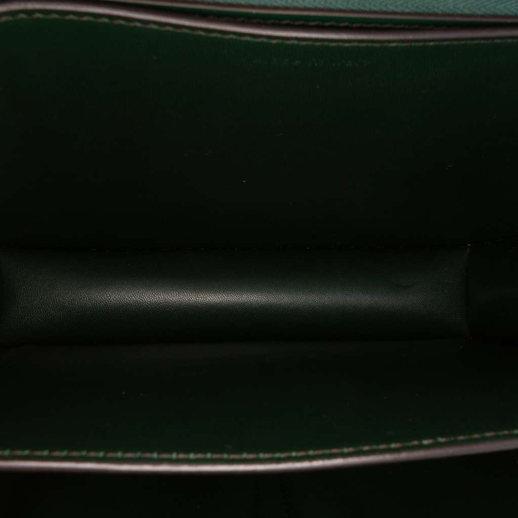 Celine Medium Calfskin Classic Box Green Leather Very good condition - Box View