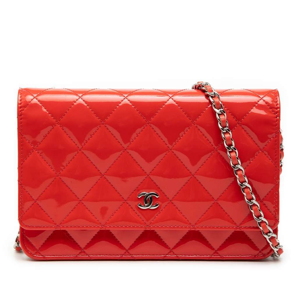 Chanel CC Patent Wallet on Chain Orange Leather Good condition - Front View