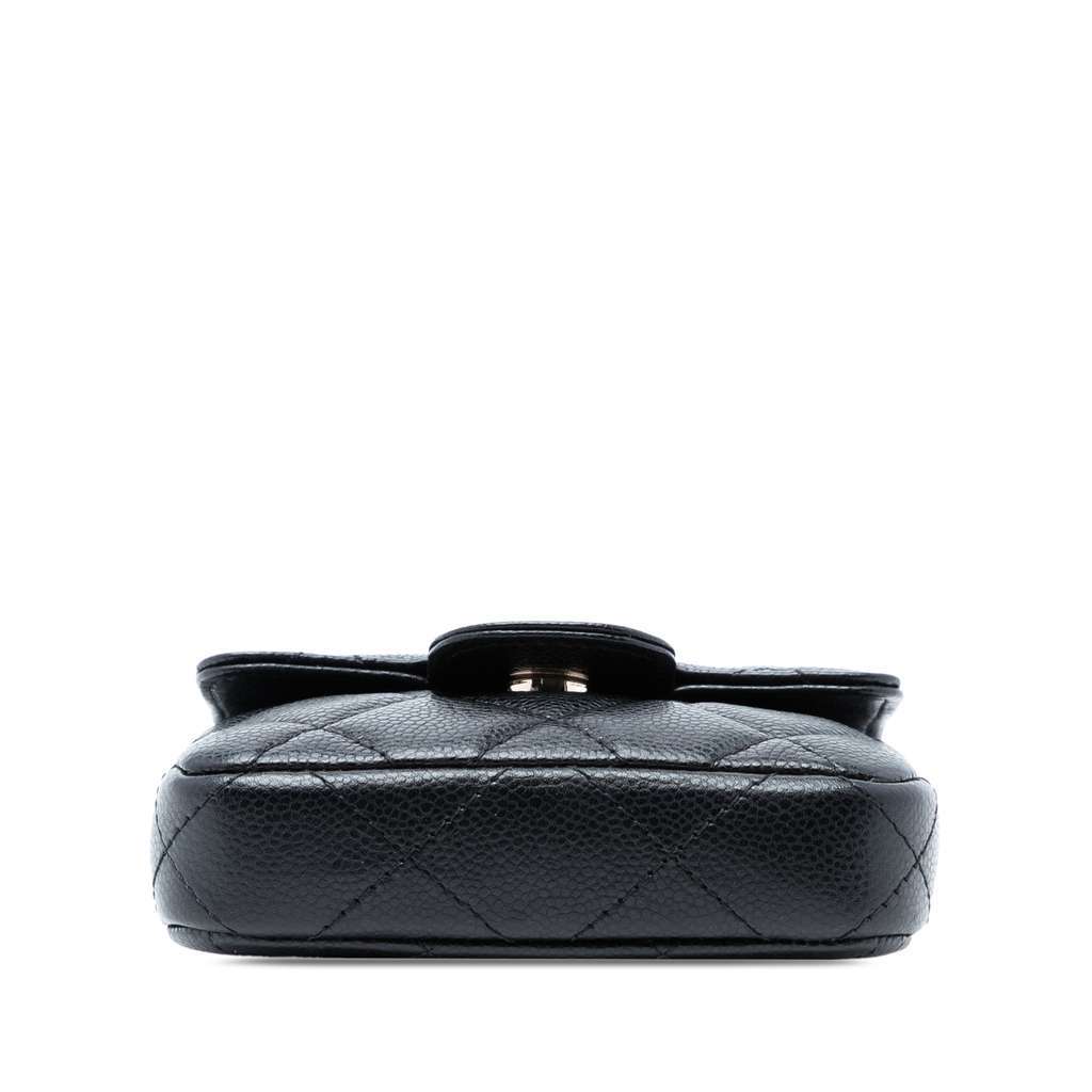 Chanel CC Quilted Caviar Flap Card Holder On Chain Black Leather Very good condition - Inside View