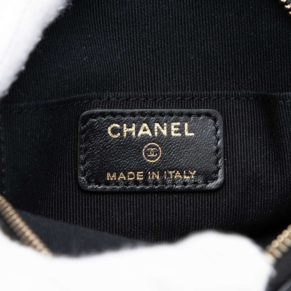 Chanel Mini CC Lambskin Camellia Bouquet Round Clutch on Chain Black Leather Very good condition - Box View