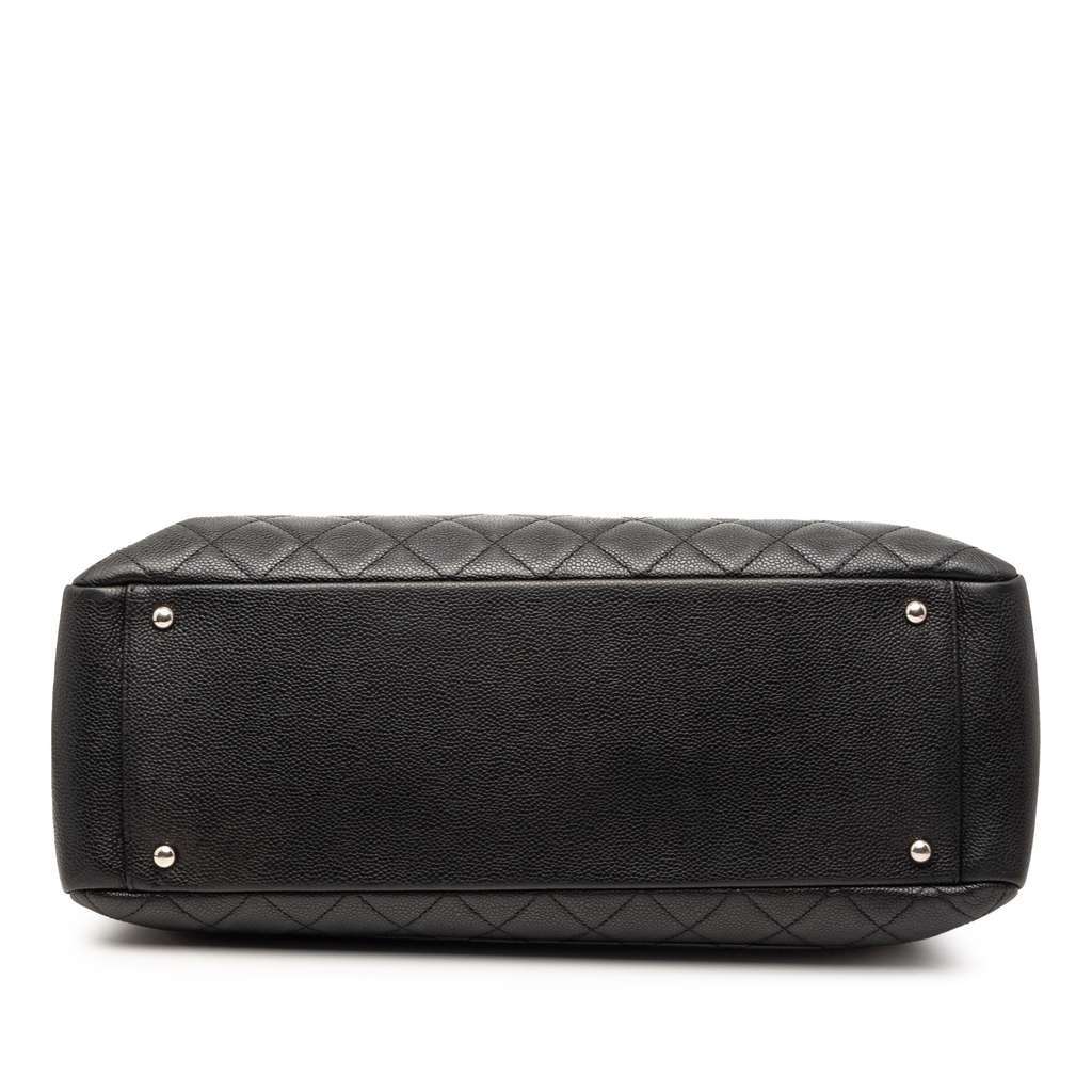 Chanel Caviar Grand Shopping Tote XL Black Leather Very good condition - Inside View