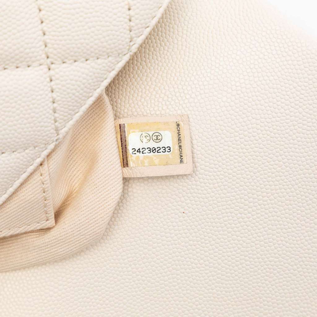 Chanel Small Quilted Caviar Coco Top Handle Bag White Leather Very good condition - Box View
