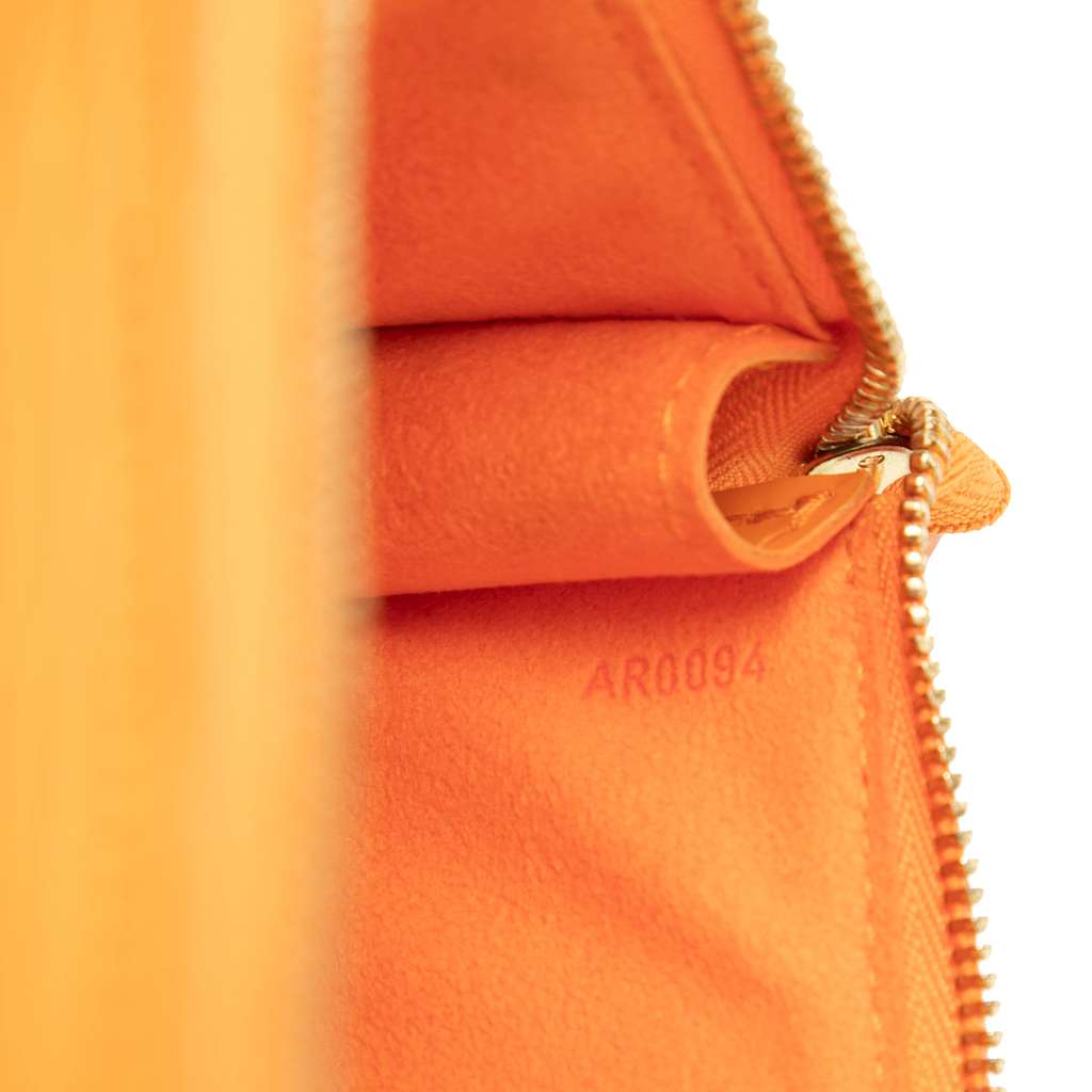 Louis Vuitton Epi Pochette Accessoires Orange Leather Very good - Box View