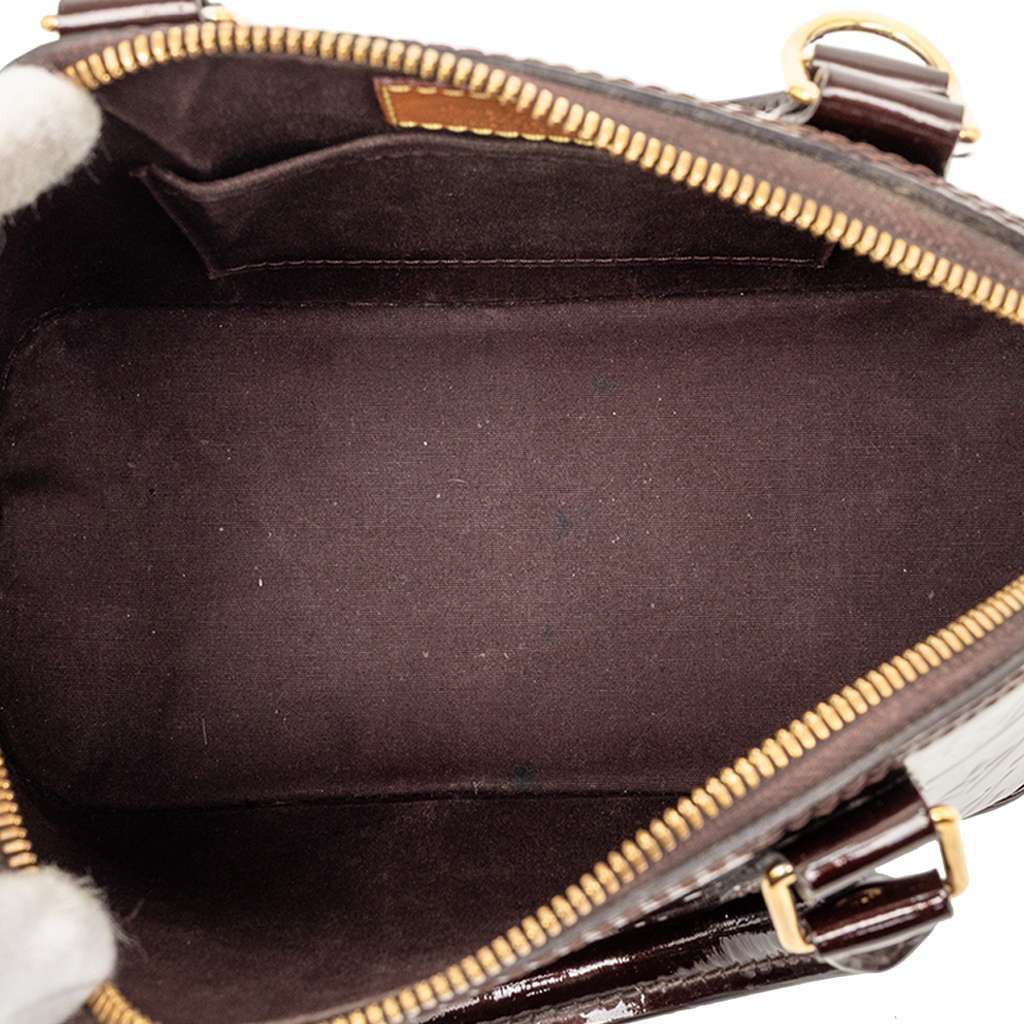 Louis Vuitton Monogram Vernis Alma BB Purple Leather Very good - Model View