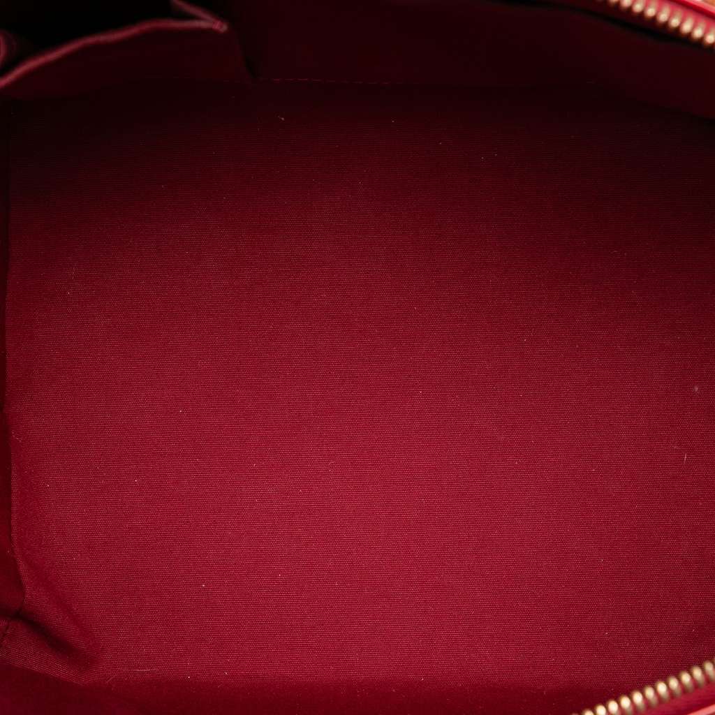 Louis Vuitton Monogram Vernis Bellevue PM Red Leather Very good condition - Model View