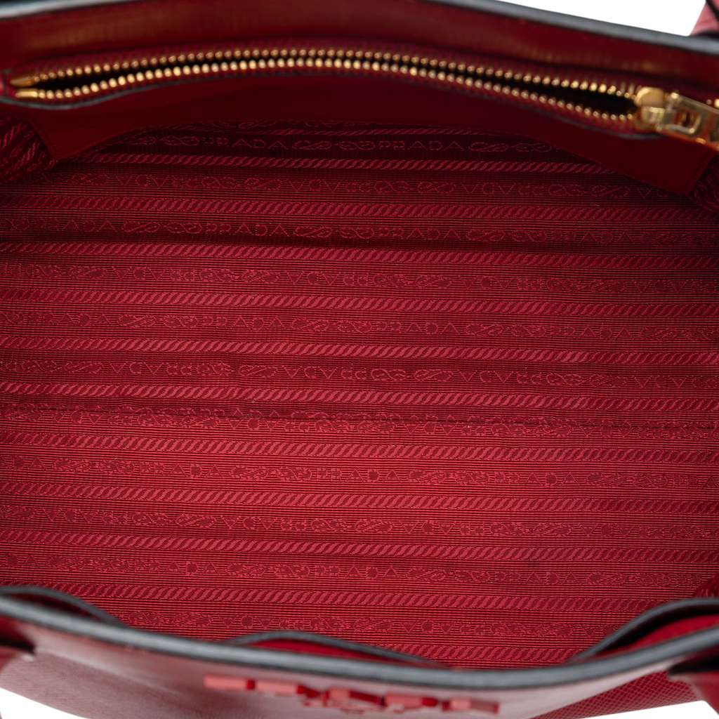 Prada Medium Saffiano Cuir Monochrome Top Handle Tote Red Leather Good - Model View