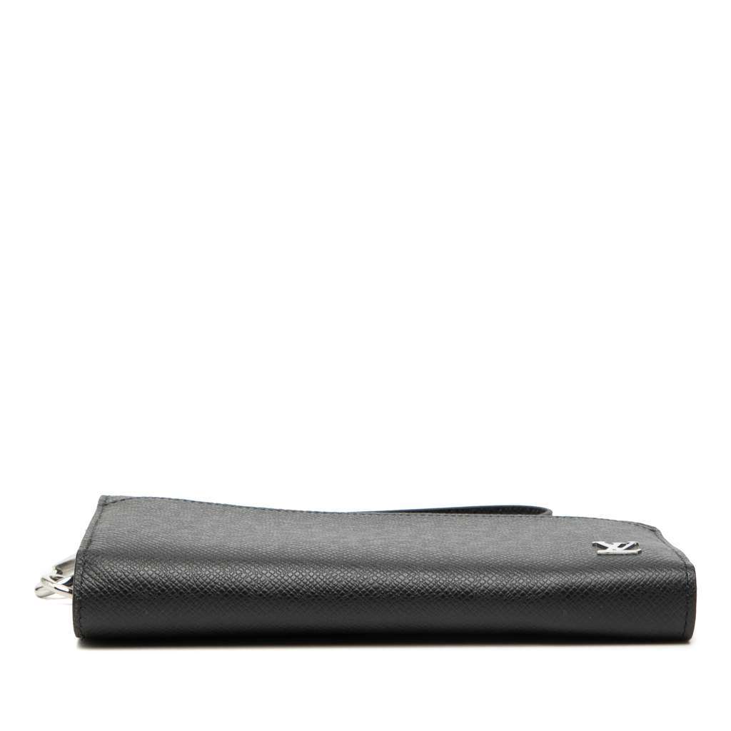 Louis Vuitton Taiga Zippy Dragonne Wallet Black Leather Very good - Inside View